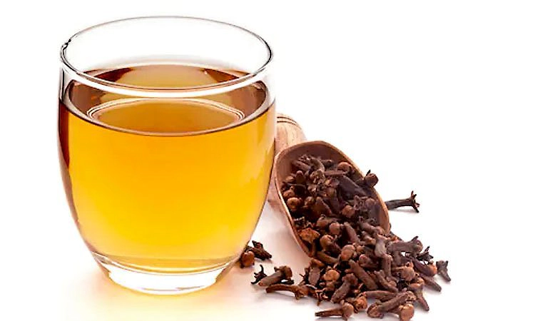 Clove: ಸತತ 10 ದಿನಗಳ ಕಾಲ ಲವಂಗದ ನೀರು ಕುಡಿಯುವುದರಿಂದ ಏನಾಗುತ್ತದೆ? ಪೌಷ್ಟಿಕತಜ್ಞರ ಮಾಹಿತಿ