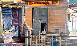 ವಡ್ಡಗೆರೆಯಲ್ಲಿ ಹೈಟೇಕ್ ಕಳ್ಳರ ಕೈಚಳಕ... ಕೋಟಿ ಮೌಲ್ಯದ ಬೆಳ್ಳಿ-ಬಂಗಾರ ಕಳ್ಳತನ