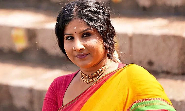 Singer Mangli among four booked in ₹10 crore cheating case in Hyderabad