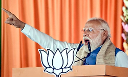 ಒಳನುಸುಳುಕೋರರು ಗಂಟು ಮೂಟೆ ಕಟ್ಟಿಕೊಳ್ಳಿ: ಪ್ರಧಾನಿ ನರೇಂದ್ರ ಮೋದಿ ಎಚ್ಚರಿಕೆ  