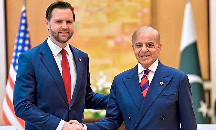 ಇರಾನ್‌ ಕದನ ತಡೆಗೆ ಕಡೆಗೂ ಸಂಧಾನ ಶುರು!