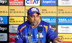 ಹಾರ್ದಿಕ್ ಪಾಂಡ್ಯ ಗೈರು: 'ರಾಜಕೀಯ' ಆರೋಪಕ್ಕೆ ಮುಂಬೈ ಇಂಡಿಯನ್ಸ್ ಕೋಚ್ ತಿರುಗೇಟು!