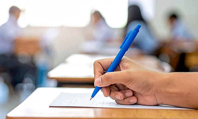 NEET 2026 paper leaked? ರಾಜಸ್ಥಾನದಲ್ಲಿ ಪರೀಕ್ಷೆಗೂ ಮೊದಲೇ ಹರಿದಾಡಿದ 'ಪ್ರಶ್ನೆಪತ್ರಿಕೆ'!