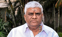 ದೇವೇಗೌಡರಿಗೆ ರಾಜ್ಯಸಭೆ ಸ್ಥಾನ ಮುಖ್ಯವೇ ಅಲ್ಲ: ರೇವಣ್ಣ