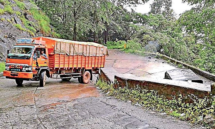 Agumbe Ghat: ಜೂನ್‌ 15ರಿಂದ ಆಗುಂಬೆ ಘಾಟಿಯಲ್ಲಿ ಭಾರಿ ವಾಹನಗಳ ಸಂಚಾರ ನಿಷೇಧ
