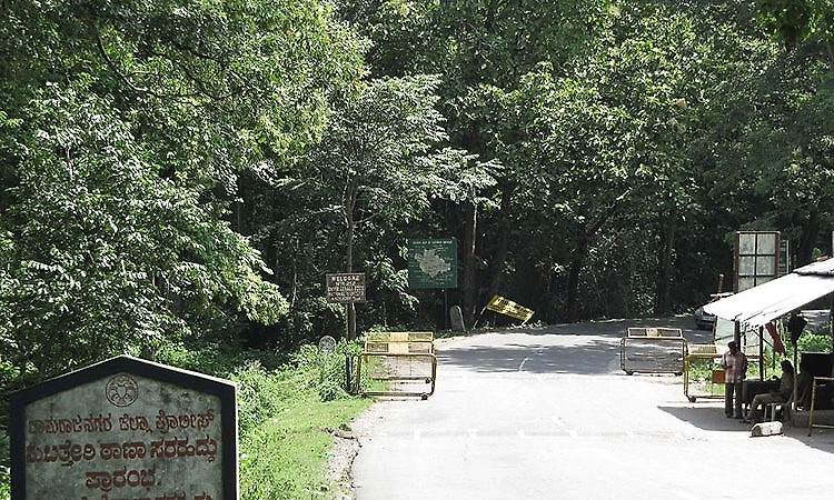 Pay and pass? Allegations of bribes at Kerala border check posts
