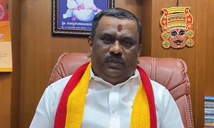 ಫುಟ್‌ಪಾತ್‌ ಒತ್ತುವರಿ ತೆರವಿಗೆ ಕರವೇ ನಾರಾಯಣಗೌಡ ಸ್ವಾಗತ