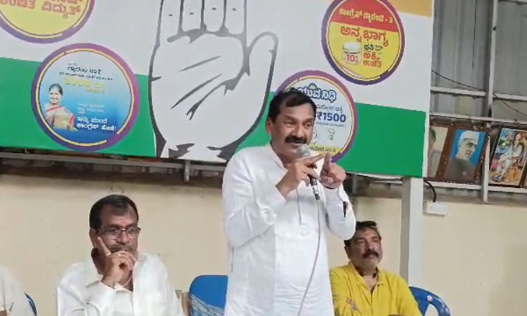 SIR ಯಾರೊಬ್ಬರೂ ಹೊರಗೆ ಉಳಿಯದಂತೆ ಎಚ್ಚರಿಕೆ ವಹಿಸಿ: ಎಂ.ಲಕ್ಷ್ಮಣ್ ತಾಕೀತು 