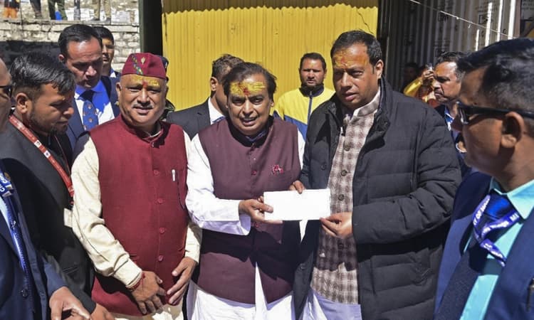 Mukesh Ambani visits Badrinath and Kedarnath temples, donates Rs 10 crore