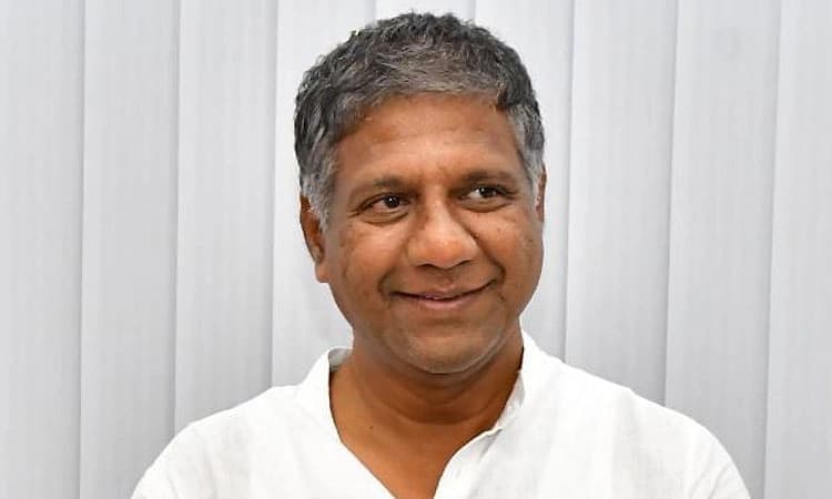 ಲಾಠಿ ಏಟಿಗೆ 1 ವರ್ಷ: ಸದನದಲ್ಲಿ ಕಪ್ಪು ಪಟ್ಟಿ ಧರಿಸಿದ ಅರವಿಂದ ಬೆಲ್ಲದ್!