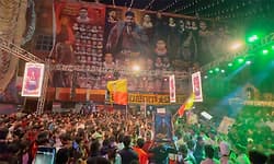 The Devil ; ಮೊದಲ ಶೋ ಸಂಭ್ರಮಿಸಿದ ಅಭಿಮಾನಿಗಳು: ಎಲ್ಲೆಡೆ ದರ್ಶನ್ ಗೆ ಜೈಕಾರ