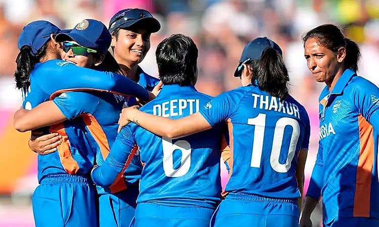 Pay structure: ಮಹಿಳಾ ಕ್ರಿಕೆಟಿಗರ ದೇಶೀಯ ವೇತನ ಹೆಚ್ಚಳಕ್ಕೆ ಮುಂದಾದ ಬಿಸಿಸಿಐ