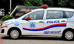 Bengaluru:  ಮದ್ಯದ ಅಮಲಿನಲ್ಲಿ ಕಬ್ಬನ್‌ ಪಾರ್ಕ್‌ ಠಾಣೆ ಮುಂದೆ ದಂಪತಿ ರಂಪಾಟ