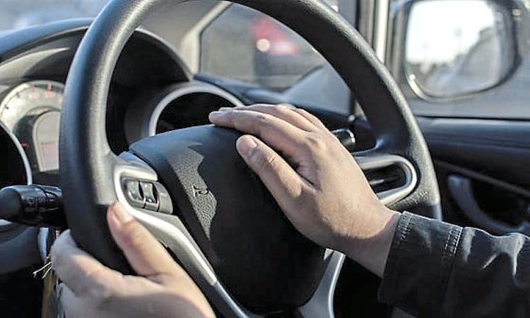 Editoial: ಕರ್ಕಶ ಹಾರ್ನ್ ಗೆ ಕಡಿವಾಣ ಬೀಳಲಿ