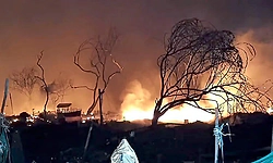 Blaze rips through Delhi's Matiala slum cluster, 300 shanties gutted