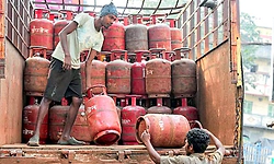 ಗ್ಯಾಸ್‌ ಟ್ರಬಲ್‌ಗೆ ಕೇಂದ್ರ ಮದ್ದು