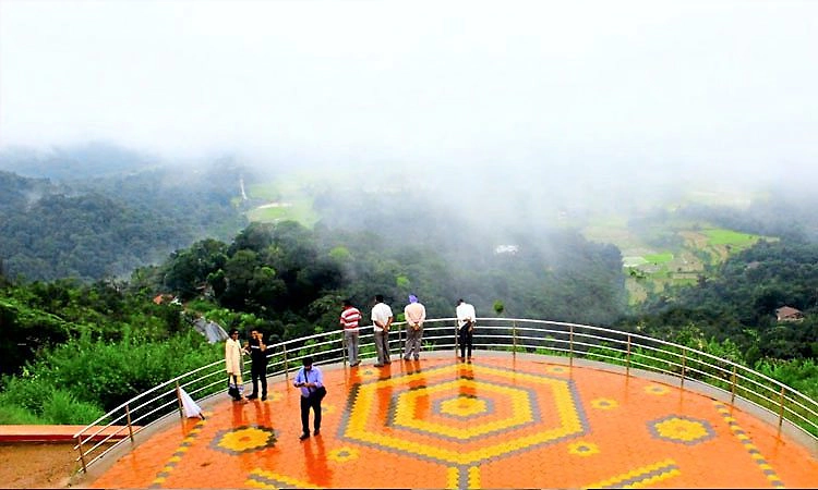 ಮಡಿಕೇರಿ: ರಾಜಾಸೀಟು ಅಭಿವೃದ್ಧಿ ಸಮಿತಿ ಸಭೆ
