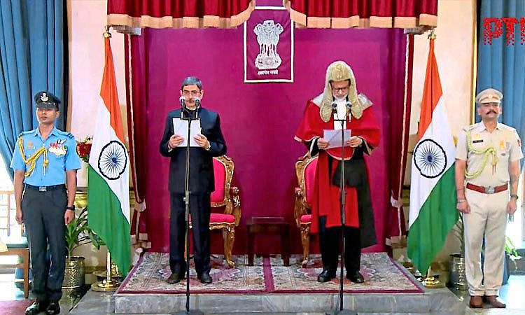 ಪಶ್ಚಿಮ ಬಂಗಾಳದ 22ನೇ ರಾಜ್ಯಪಾಲರಾಗಿ ಆರ್.ಎನ್. ರವಿ ಪ್ರಮಾಣ ವಚನ ಸ್ವೀಕಾರ