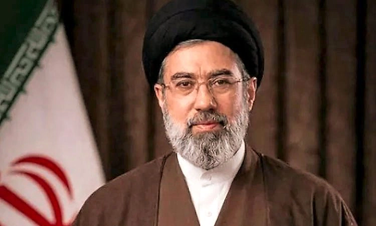 ಅಮೆರಿಕಾ ನೆಲೆಗಳ ಮೇಲೆ ದಾಳಿಯ ಎಚ್ಚರಿಕೆ ನೀಡಿದ ಇರಾನ್ ನಾಯಕ ಮೊಜ್ತಬಾ ಖಮೇನಿ