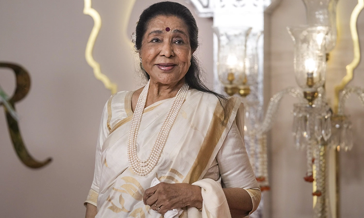 Bareilly jhumka demand rises after Asha Bhosle’s demise ahead of Akshaya Tritiya