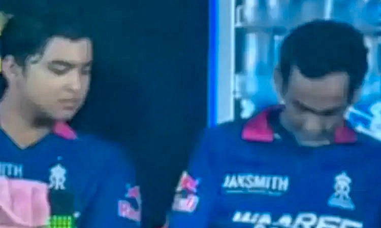 IPL 2026: ಆರ್‌ಸಿಬಿ-ಆರ್‌ಆರ್‌ ಪಂದ್ಯದಲ್ಲಿ ನಿಯಮ ಉಲ್ಲಂಘನೆ! ಏನಿದು ವಿವಾದ?