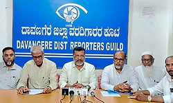 ಅಬ್ದುಲ್ ಜಬ್ಬಾರ್ ರಾಜೀನಾಮೆ ಬೆನ್ನಲ್ಲೇ ಅಲ್ಪಸಂಖ್ಯಾತ ಪದಾಧಿಕಾರಿಗಳ ಸಾಮೂಹಿಕ ರಾಜೀನಾಮೆ