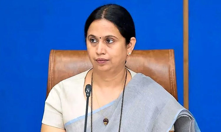 ನೀಟ್ ಪ್ರಶ್ನೆ ಪತ್ರಿಕೆ ಸೋರಿಕೆ: ಕೇಂದ್ರದ ವಿರುದ್ಧ ಸಚಿವೆ ಲಕ್ಷ್ಮೀ ಹೆಬ್ಬಾಳಕರ್ ವಾಗ್ದಾಳಿ