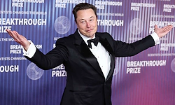 Elon Musk poised to become world's first trillionaire as SpaceX IPO raises $75 billion