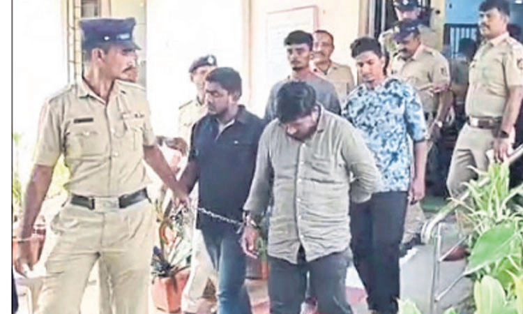 ಹಾಸನದಲ್ಲಿ ನಗರದ ರೌಡಿ ಹತ್ಯೆ : ಐವರು ಶರಣು, ಬಂಧಿತರ ಸಂಖ್ಯೆ 10ಕ್ಕೇರಿಕೆ