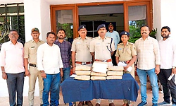 Bidar: ಮಾರಾಟ ಮಾಡಲು ಯತ್ನಿಸುತ್ತಿದ್ದ 11 ಕೆಜಿ ಗಾಂಜಾ ಜಪ್ತಿ, ಇಬ್ಬರ ಬಂಧನ