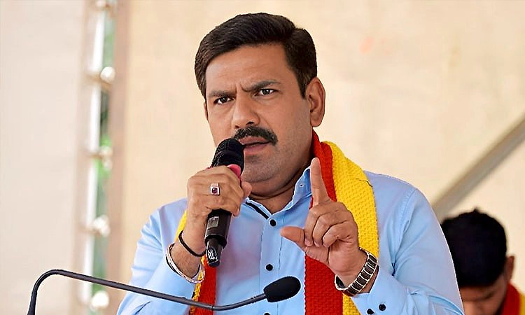 ಎಸ್‌ಐಆರ್‌ಗೆ ರಾಜ್ಯ ಸರ್ಕಾರದಿಂದ ಕಲ್ಲು: ವಿಜಯೇಂದ್ರ ಆರೋಪ