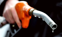 Diesel sales: ಡೀಸೆಲ್‌ ಖರೀದಿಗೆ ಈಗ 200 ಲೀ. ಮಿತಿ