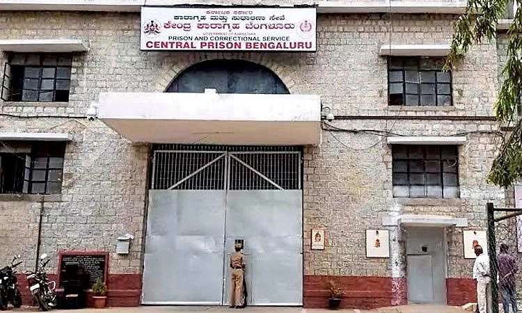 ಬೆಂಗಳೂರು ಸರಣಿ ಬಾಂಬ್ ಸ್ಫೋಟ ಆರೋಪಿ ಖಾದರ್ ಸಾವು
