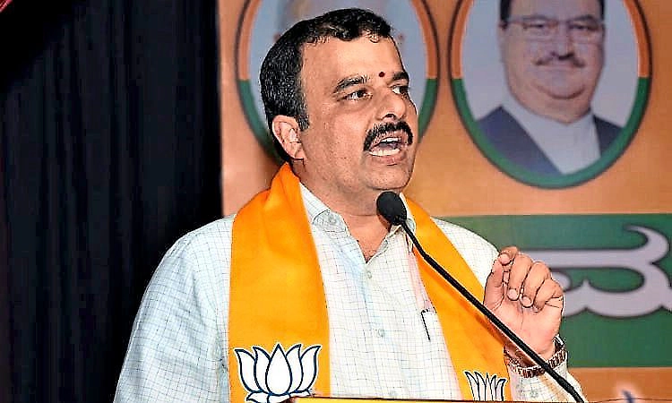 Dharmasthala SIT: ಧರ್ಮಸ್ಥಳ ಎಸ್‌ಐಟಿ ವರದಿ ತಕ್ಷಣ ಬಿಡುಗಡೆ ಮಾಡಿ: ಸುನೀಲ್‌ ಆಗ್ರಹ