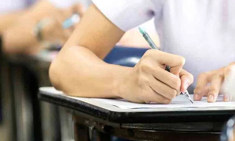 NEET: ನೀಟ್‌ಗೆ 15 ನಿಮಿಷ ಹೆಚ್ಚು ಅವಧಿ, 2 ಹೆಚ್ಚು ಶೀಟ್‌