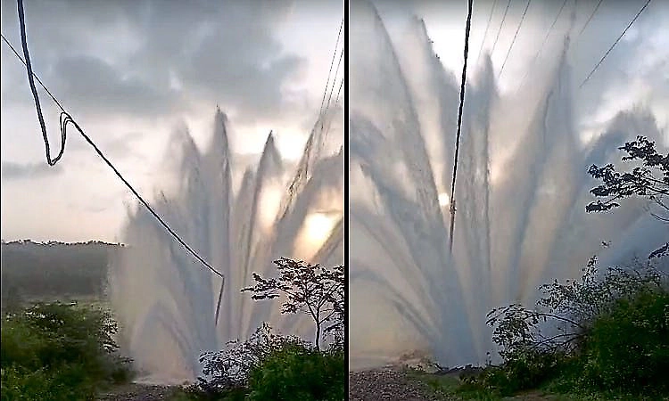 Yettinahole project pipeline bursts in Sakleshpur, water gushes 100 feet high