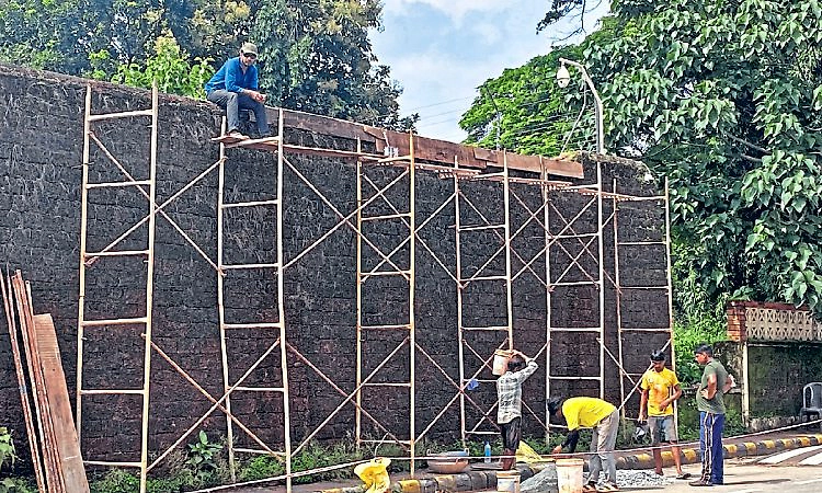 Mangaluru: ಜೈಲಿನ ಗೋಡೆಗೆ 12 ಅಡಿ ತಂತಿ ಬೇಲಿ!