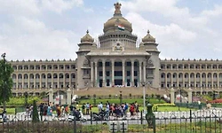ಸಿಎಂಗೆ ನೇರ ಲಂಚ ದೂರು: ಕೈಬಿಟ್ಟ ಸರ್ಕಾರ 