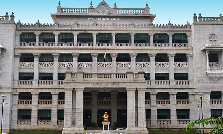 ಕೆಪಿಎಸ್‌ಸಿ ಅಕ್ರಮ: ಶಾಂತಾ ಹೊಸಮನಿಗಾಗಿ ತೀವ್ರ ಶೋಧ
