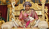 ಮೈಸೂರು: ಸಿಂಹಾಸನವೇರಿ ಖಾಸಗಿ ದರ್ಬಾರ್‌ ಆರಂಭಿಸಿದ ಯದುವೀರ್‌