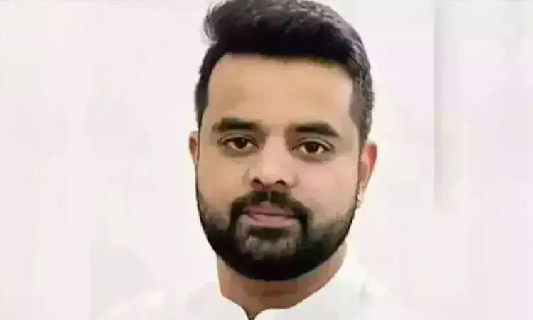 ಹಿಂಡಲಗಾ ಜೈಲಿಗೆ ಪ್ರಜ್ವಲ್‌ ರೇವಣ್ಣ ಶಿಫ್ಟ್‌ ಪ್ರಯತ್ನ: ಹೈಡ್ರಾಮಾ!