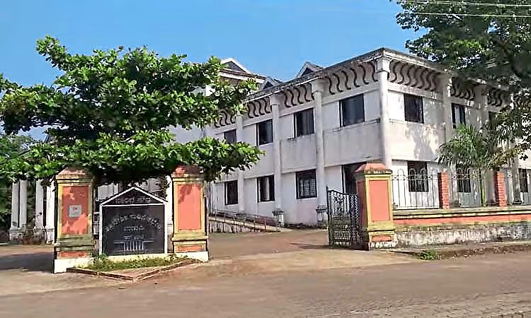 Major staff shortage affects services at Udupi district RTO