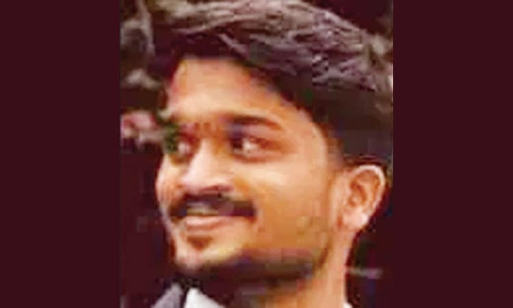 ಬೆತ್ತ* ಫೋಟೋ ಇಟ್ಟುಕೊಂಡು ಬೆದರಿಕೆ: ಎಂಬಿಎ ವಿದ್ಯಾರ್ಥಿ ಆತ್ಮಹತ್ಯೆ