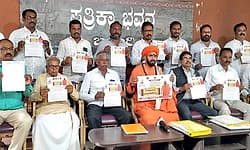 ಈಡಿಗ ಸಮುದಾಯಕ್ಕೆ ಎಸ್‌ಟಿ ಮೀಸಲಾತಿಗೆ ಆಗ್ರಹಿಸಿ ಪಾದಯಾತ್ರೆ: ಪ್ರಣವಾನಂದ ಸ್ವಾಮೀಜಿ