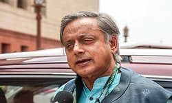 Congress; ರಾಹುಲ್ ಗಾಂಧಿ ಕರೆದ ಕಾಂಗ್ರೆಸ್ ಸಂಸದರ ಸಭೆಗೆ ಶಶಿ ತರೂರ್ ಗೈರು