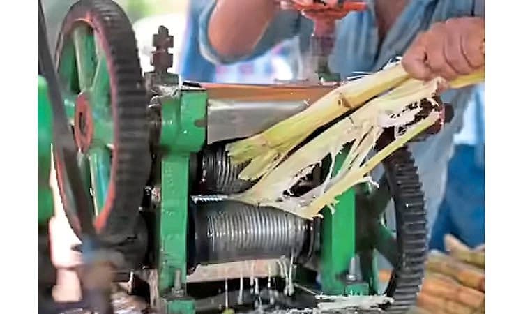 Sulya: ಕಬ್ಬಿನ ಹಾಲಿನ ಯಂತ್ರ ಕಳವು