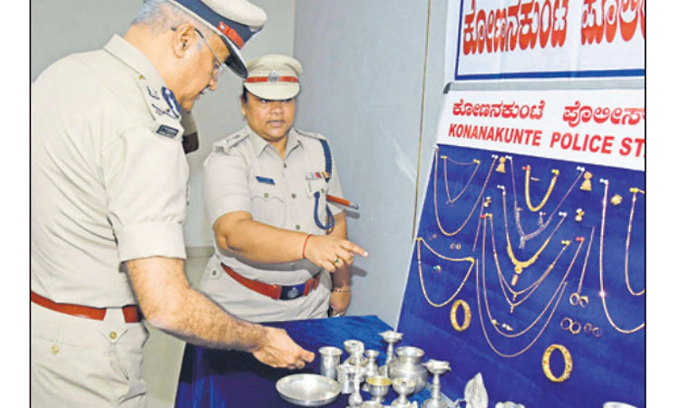 ಮನೆ ಬೀಗ ಒಡೆದು 50 ಲಕ್ಷ ರೂ.ಮೌಲ್ಯದ ಚಿನ್ನ ಕಳವು ಮಾಡಿದ ಆರೋಪಿ ಬಂಧನ
