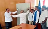 ಭೂಸ್ವಾಧೀನ ಪರಿಹಾರ ವಿಳಂಬ: ಅಧಿಕಾರಿಗೆ ರೈತನ ಚಪ್ಪಲಿ ಏಟು