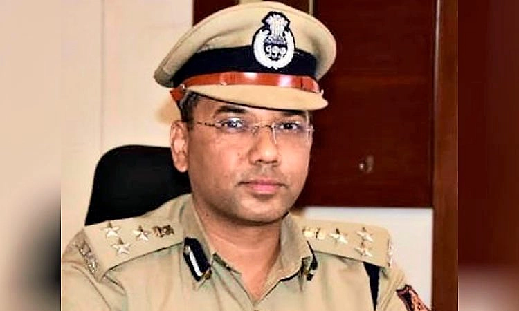 ಬೈಲಹೊಂಗಲ ಪೊಲೀಸ್ ಠಾಣೆಗೆ ಐಜಿಪಿ ಸಂದೀಪ ಪಾಟೀಲ ಭೇಟಿ