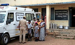 ಮುಧೋಳ: ಬಿಸಿಯೂಟ  ಸೇವಿಸಿ 14 ಮಕ್ಕಳು ಅಸ್ವಸ್ಥ